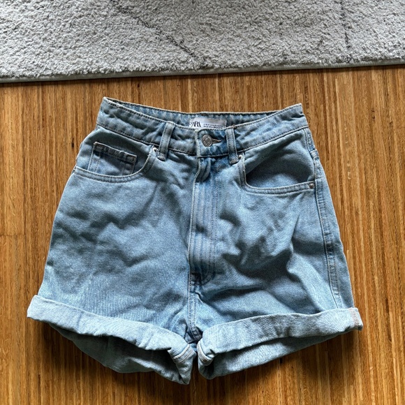 Zara Jean shorts - Picture 1 of 3